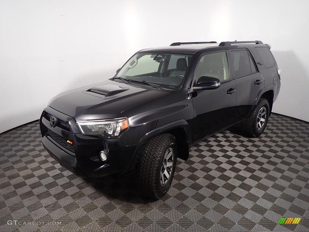 2019 4Runner TRD Off-Road 4x4 - Midnight Black metallic / Black photo #11
