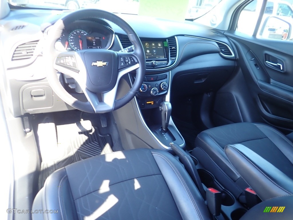 2019 Trax LT AWD - Summit White / Jet Black photo #22