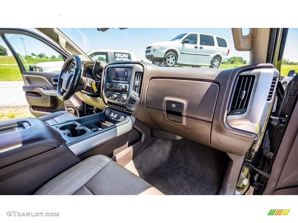 2016 Chevrolet Silverado 2500HD LTZ Crew Cab 4x4 Dashboard Photos