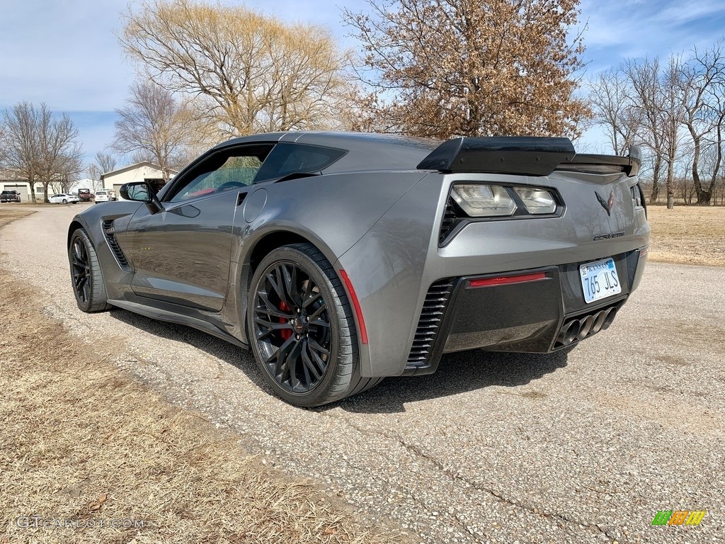 2016 Corvette Z06 Coupe - Shark Gray Metallic / Adrenaline Red photo #11