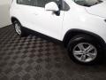 Summit White - Trax LS AWD Photo No. 4