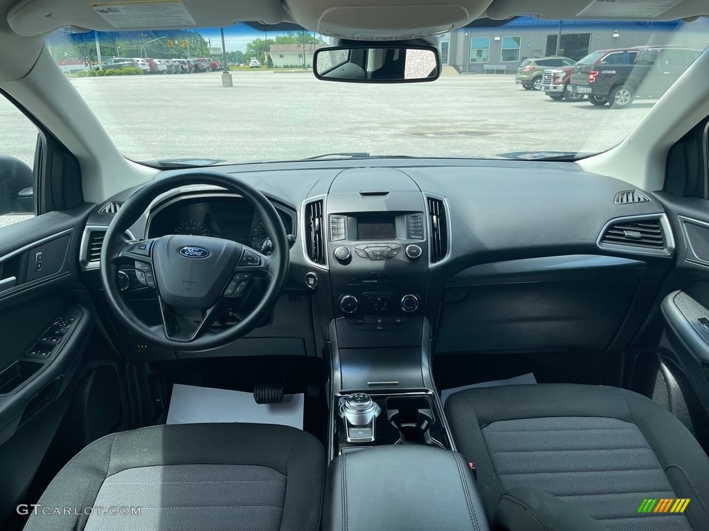 2019 Edge SE AWD - Blue Metallic / Ebony photo #10