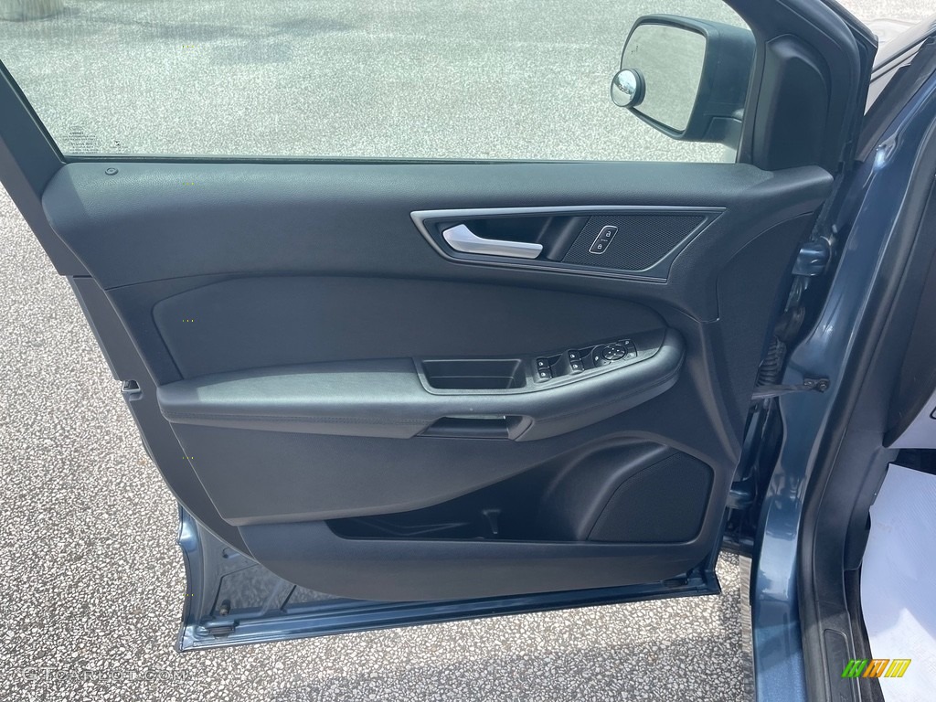 2019 Edge SE AWD - Blue Metallic / Ebony photo #12