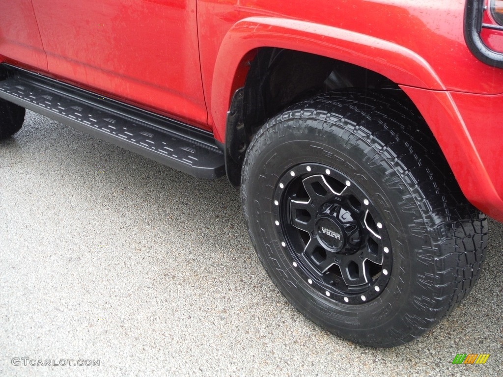 2019 4Runner SR5 4x4 - Barcelona Red Metallic / Graphite photo #11