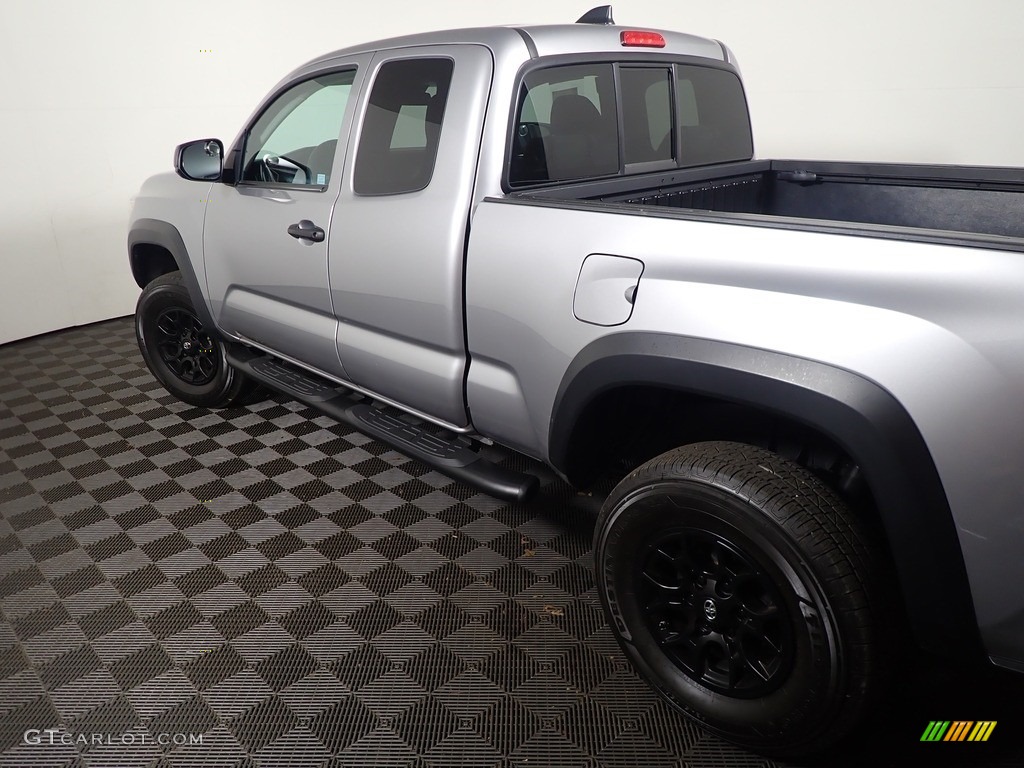 2020 Tacoma SR Access Cab 4x4 - Silver Sky Metallic / Cement photo #17