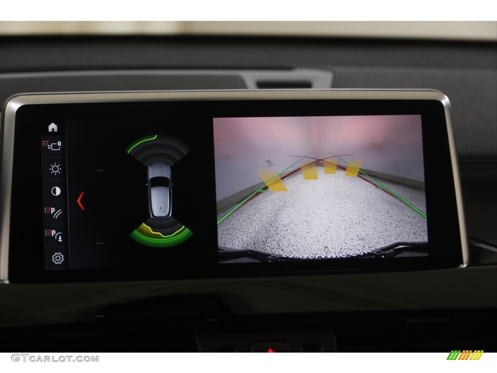2020 X2 xDrive28i - Jet Black / Black photo #13