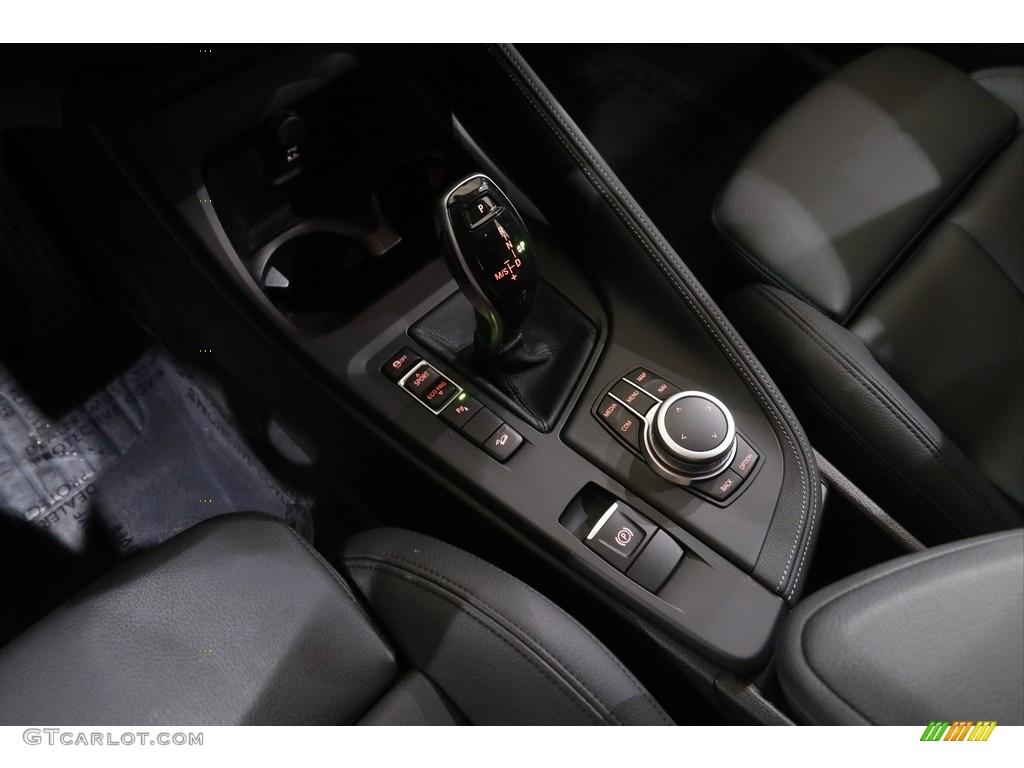 2020 X2 xDrive28i - Jet Black / Black photo #14