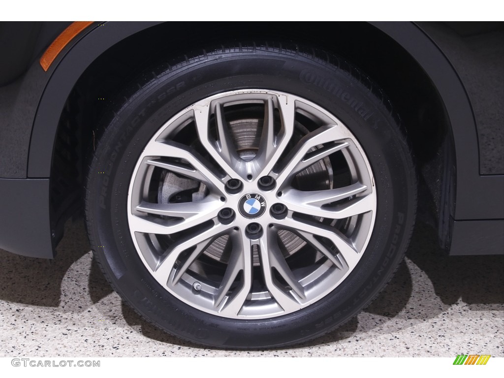 2020 X2 xDrive28i - Jet Black / Black photo #21