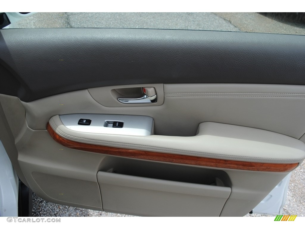 2004 RX 330 - Crystal White Pearl / Ivory photo #21