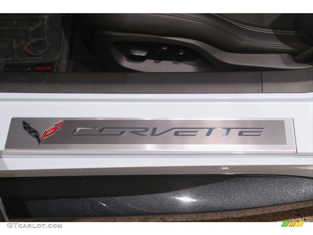 2019 Chevrolet Corvette Z06 Coupe Marks and Logos Photos