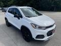 Summit White - Trax LT AWD Photo No. 4
