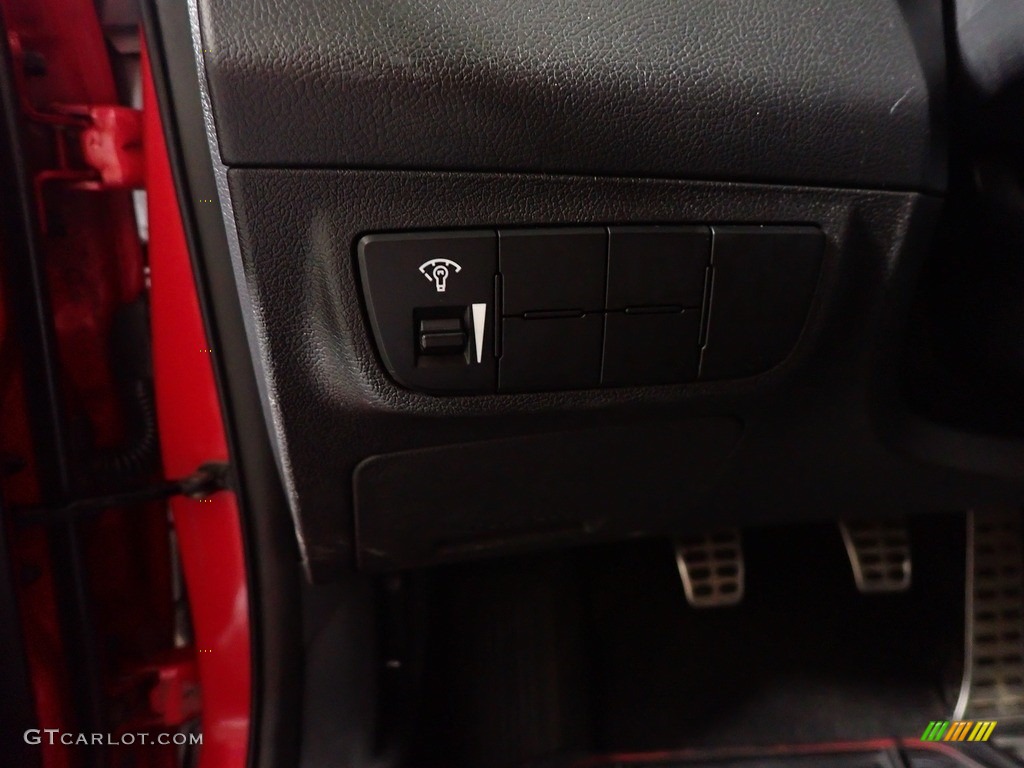 2013 Veloster Turbo - Boston Red / Black photo #30