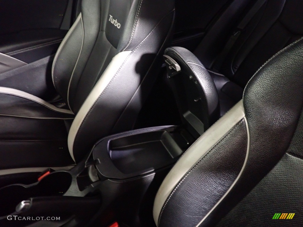 2013 Veloster Turbo - Boston Red / Black photo #32