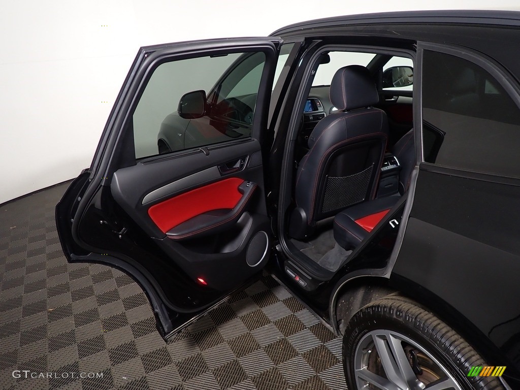 2015 SQ5 Prestige 3.0 TFSI quattro - Brilliant Black / Black/Magma Red photo #38