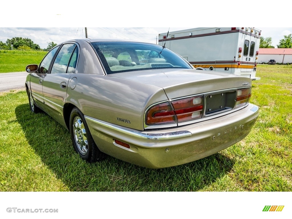 2002 Park Avenue Ultra - Light Bronzemist Metallic / Taupe photo #6