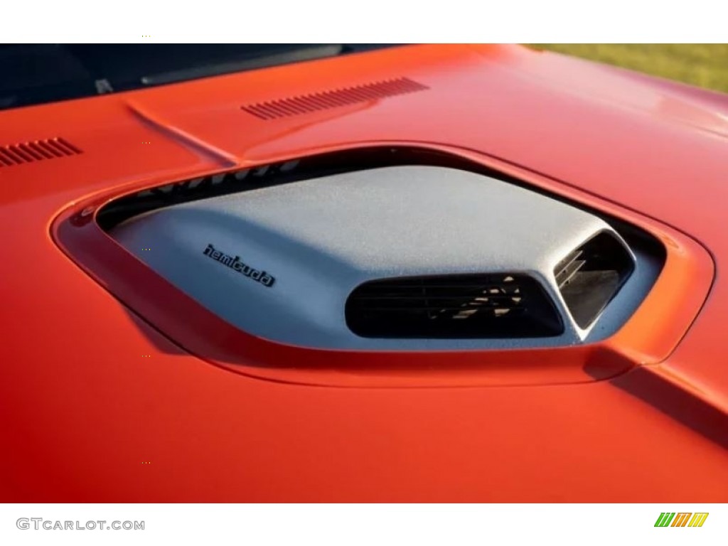 1970 Plymouth Cuda Hemi Engine Photos