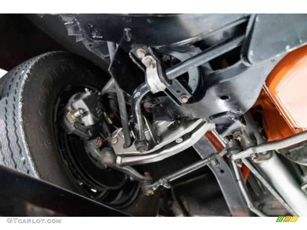 1970 Plymouth Cuda Hemi Undercarriage Photo #144387370