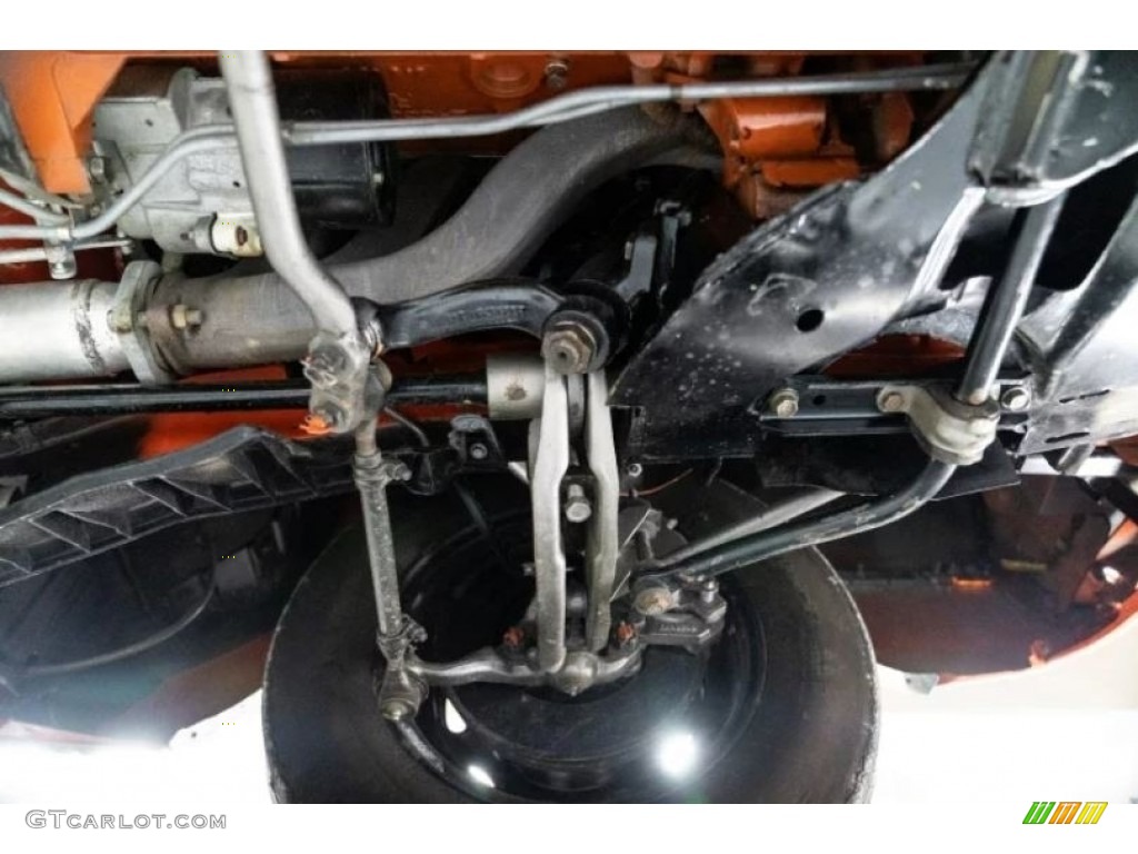 1970 Plymouth Cuda Hemi Undercarriage Photo #144387403