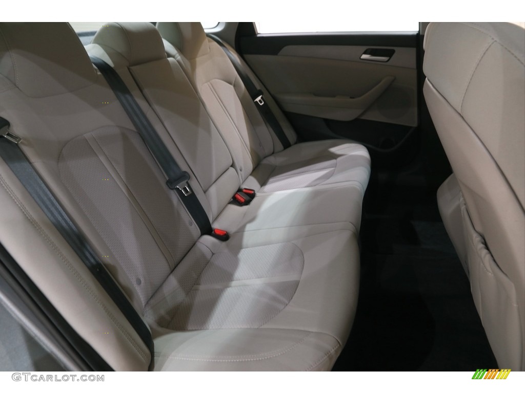 2019 Sonata SE - Machine Gray / Gray photo #16