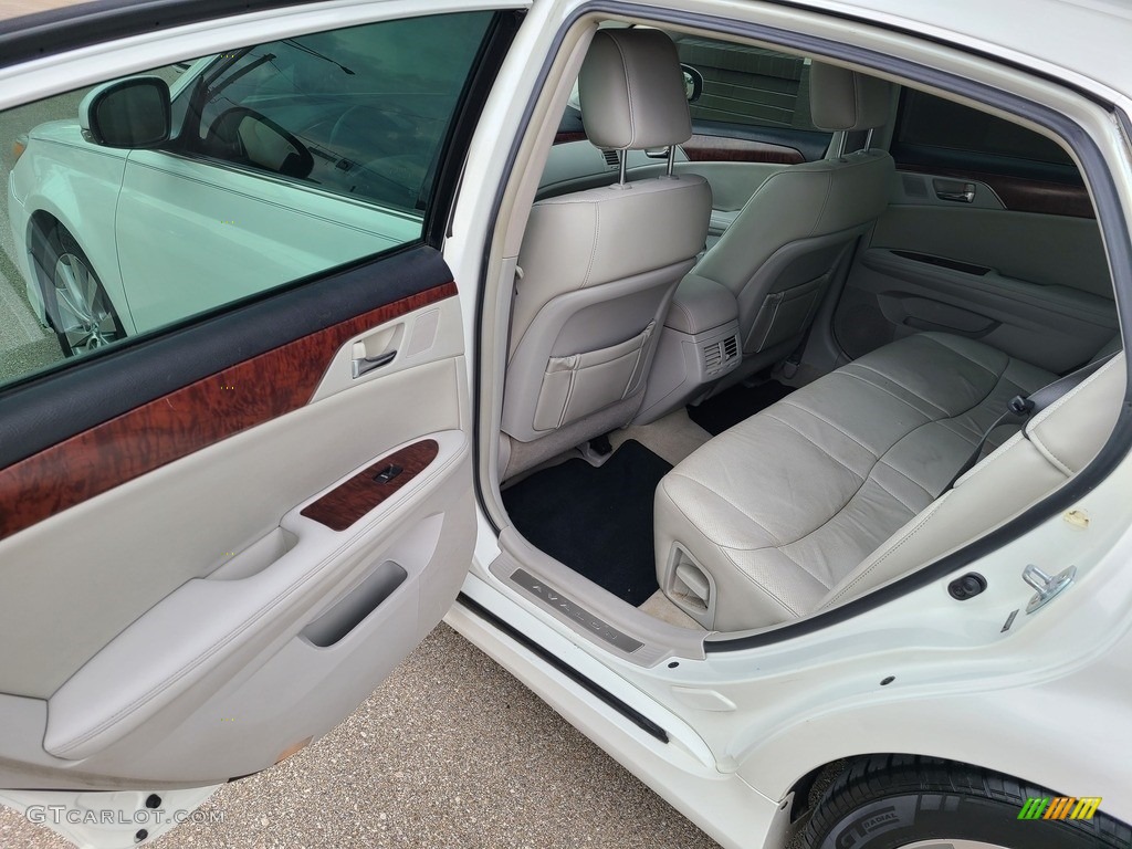 2011 Avalon Limited - Blizzard White Pearl / Ivory photo #35