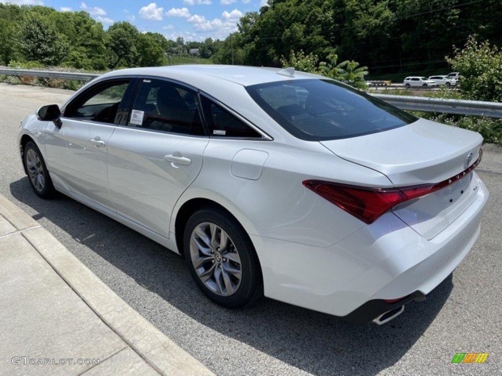 Wind Chill Pearl 2022 Toyota Avalon XLE Exterior Photo #144392175