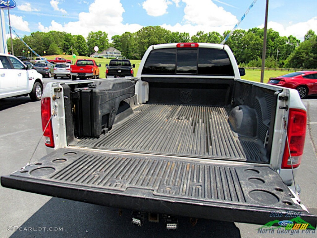 2003 Ram 3500 ST Quad Cab 4x4 - Bright Silver Metallic / Taupe photo #14