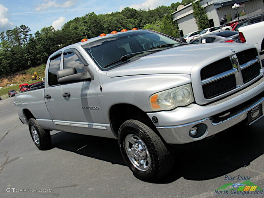 2003 Ram 3500 ST Quad Cab 4x4 - Bright Silver Metallic / Taupe photo #20