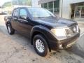 Magnetic Black Pearl - Frontier SV Crew Cab 4x4 Photo No. 8