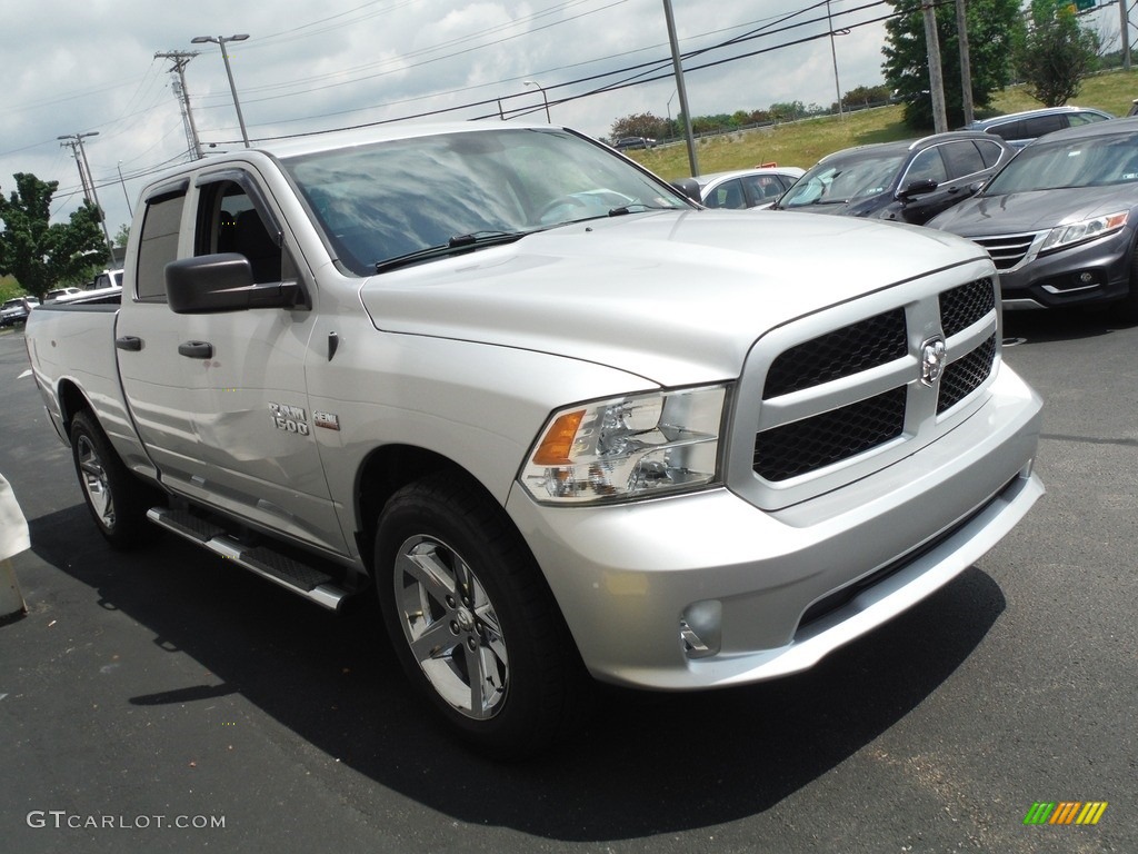 2014 1500 Express Quad Cab 4x4 - Bright Silver Metallic / Black/Diesel Gray photo #8