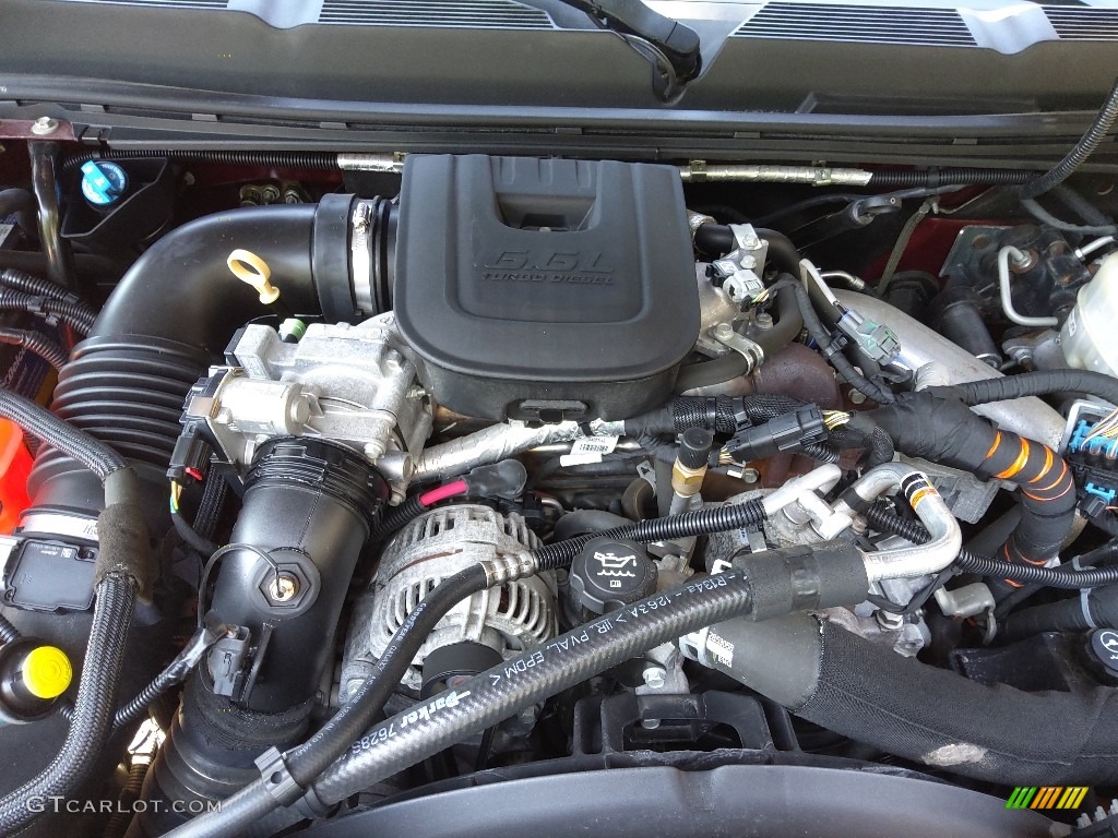 2014 Chevrolet Silverado 2500HD LTZ Crew Cab Engine Photos