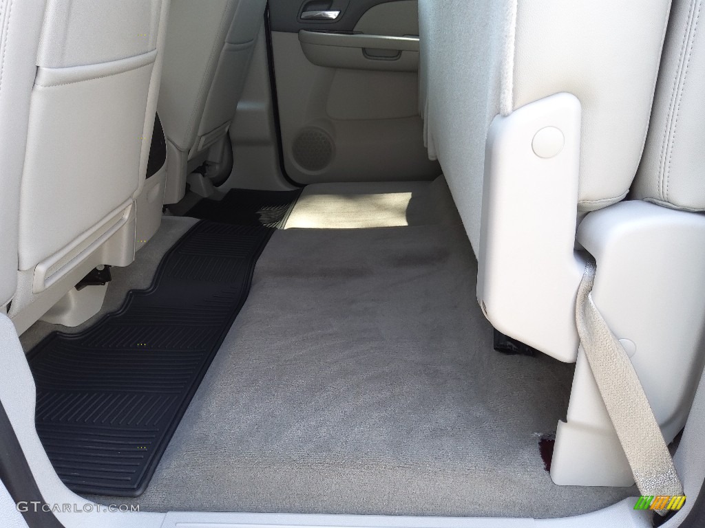 2014 Chevrolet Silverado 2500HD LTZ Crew Cab Rear Seat Photos