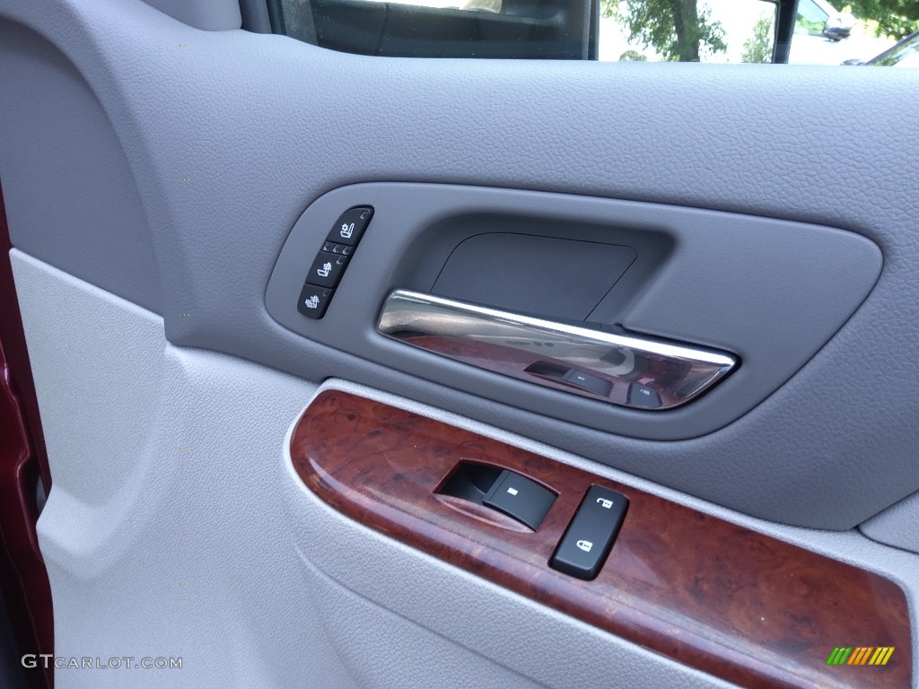 2014 Chevrolet Silverado 2500HD LTZ Crew Cab Light Titanium/Dark Titanium Door Panel Photo #144397816