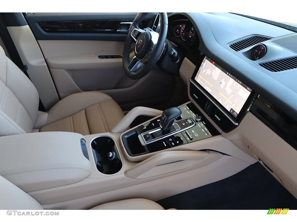2021 Porsche Cayenne Standard Cayenne Model Controls Photo #144399477
