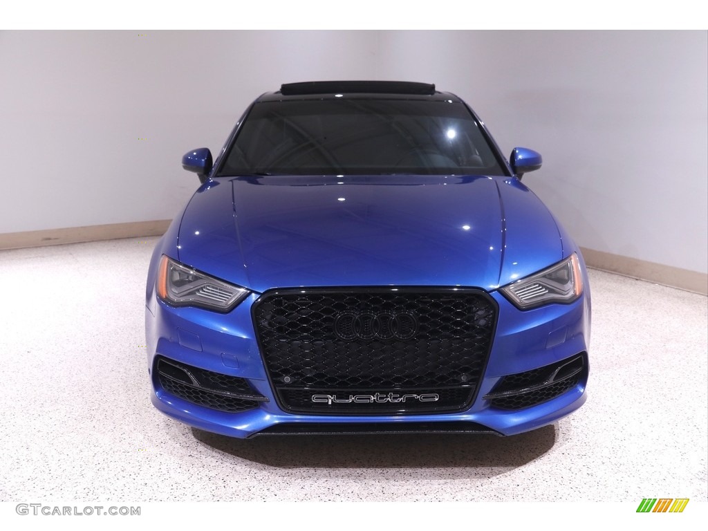 2015 S3 2.0T Prestige quattro - Sepang Blue Pearl / Black/Dark Silver photo #2