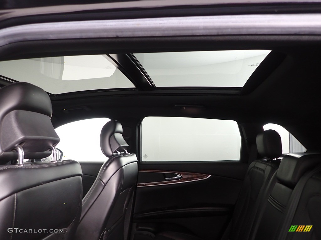 2016 Lincoln MKX Reserve AWD Sunroof Photo #144402132