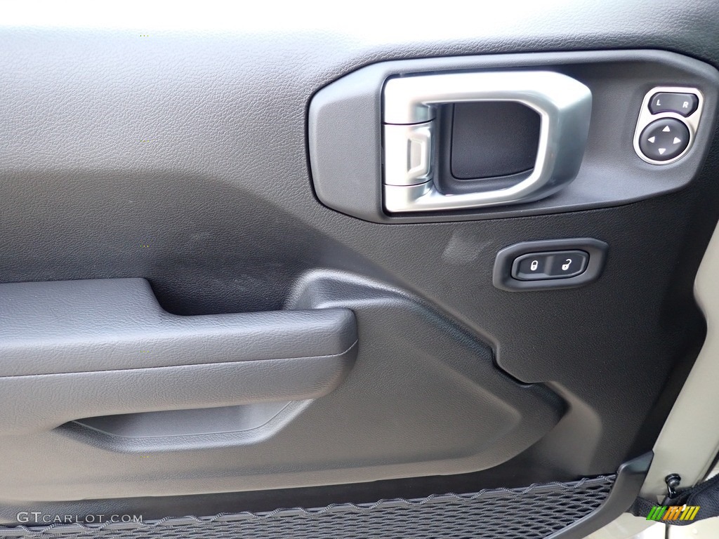 2022 Jeep Gladiator Rubicon 4x4 Black Door Panel Photo #144403125