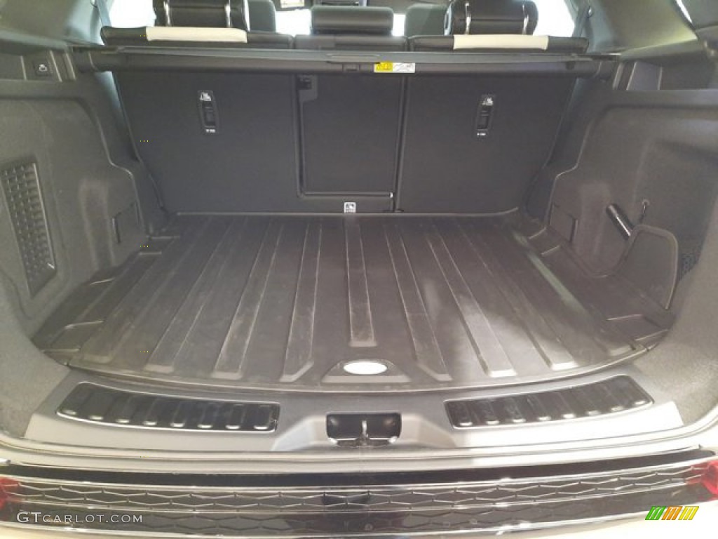 2023 Land Rover Discovery Sport S R-Dynamic Trunk Photo #144403857