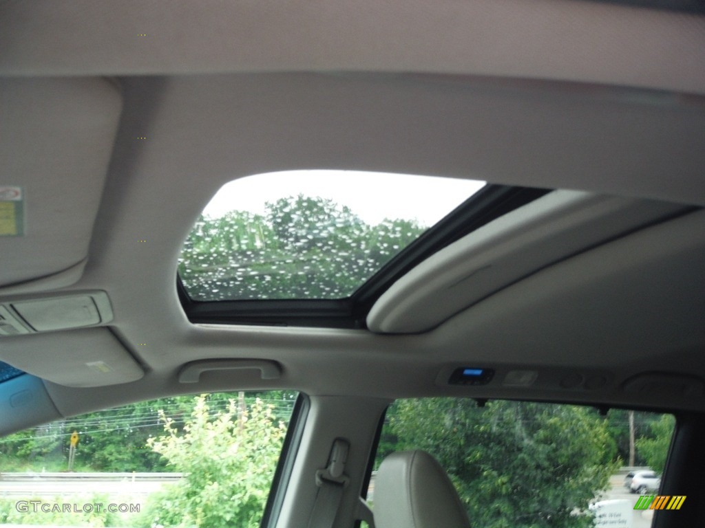 2012 Odyssey EX-L - Polished Metal Metallic / Gray photo #18