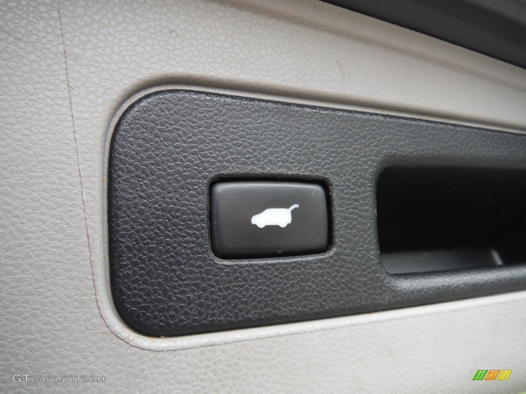 2012 Odyssey EX-L - Polished Metal Metallic / Gray photo #31