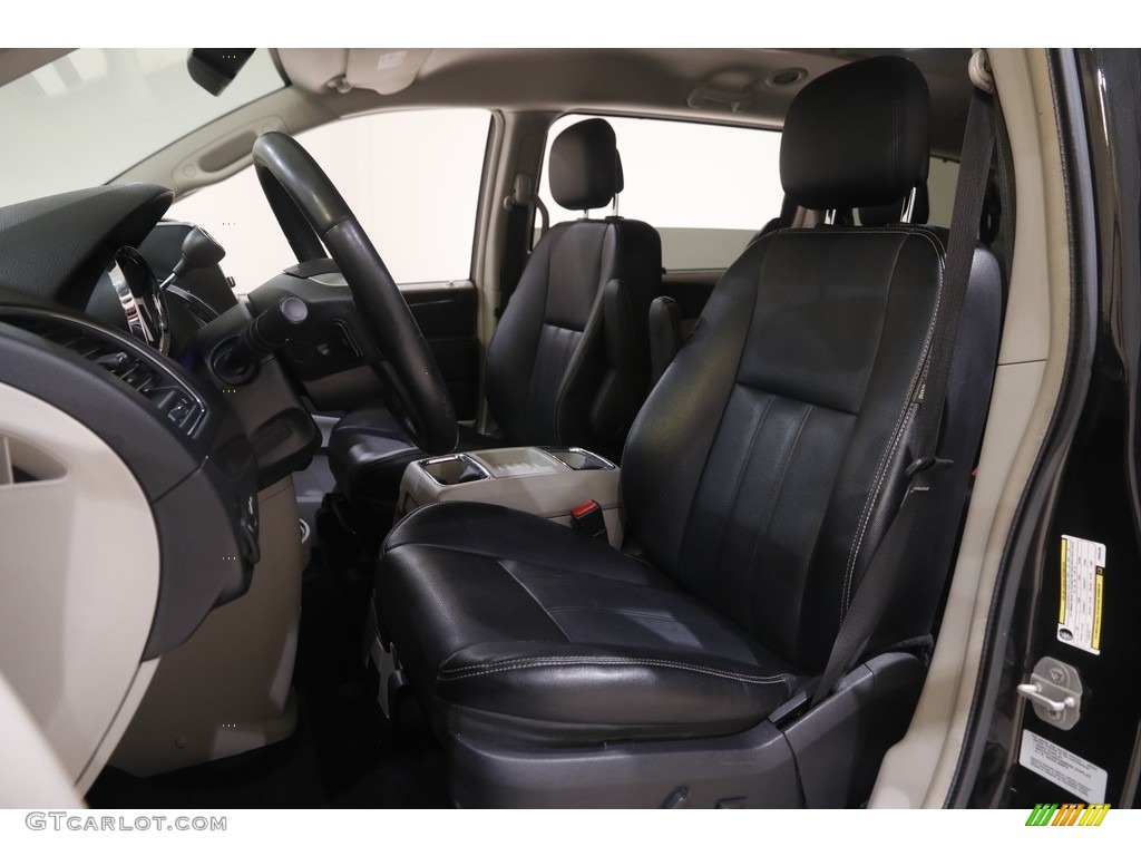 2015 Town & Country Touring - Brilliant Black Crystal Pearl / Black/Light Graystone photo #5