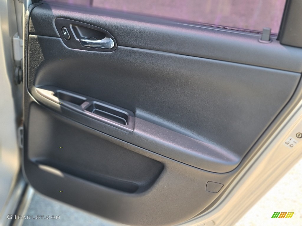 2006 Impala SS - Silverstone Metallic / Ebony Black photo #13