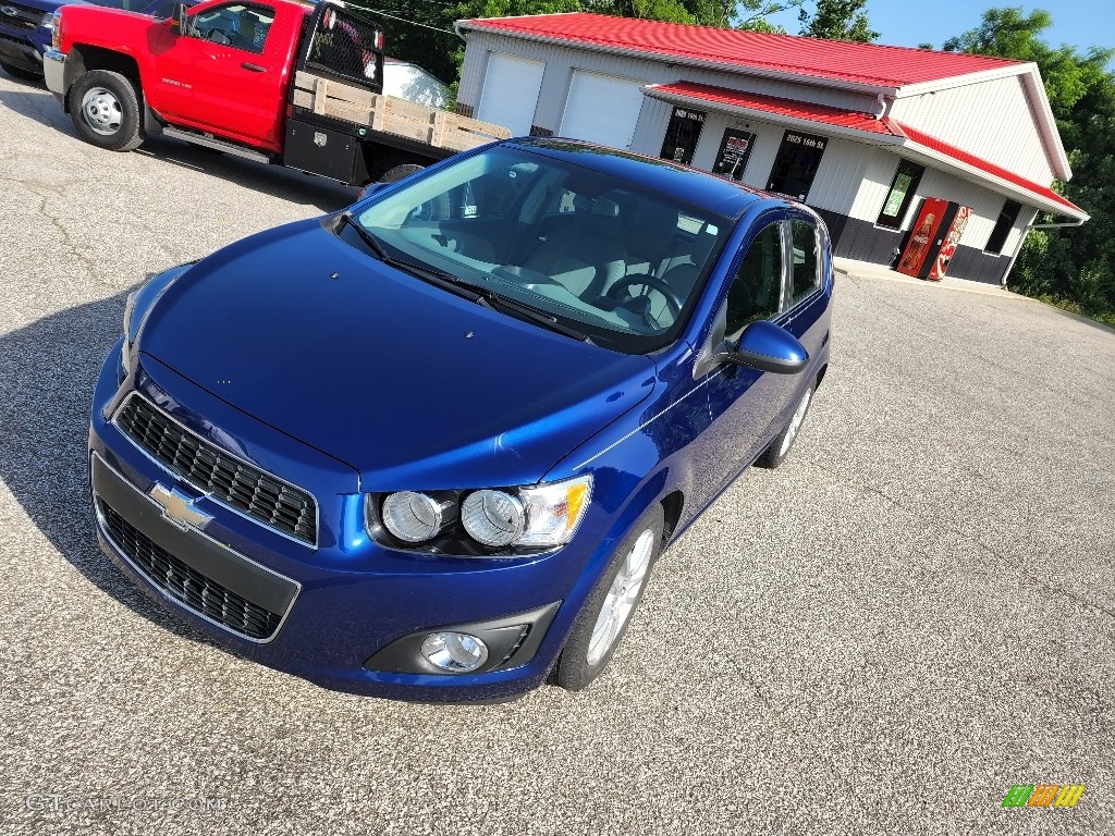 2012 Sonic LT Hatch - Blue Topaz Metallic / Dark Pewter/Dark Titanium photo #23