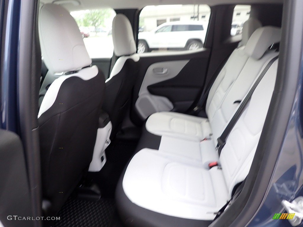 Black/Ski Gray Interior 2022 Jeep Renegade Latitude 4x4 Photo #144411418