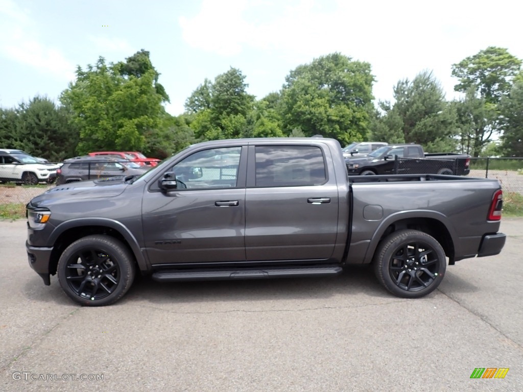 2022 1500 Laramie Crew Cab 4x4 - Granite Crystal Metallic / Black photo #2