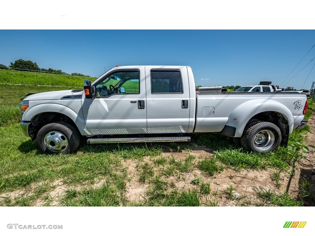 Oxford White 2014 Ford F350 Super Duty XL Crew Cab 4x4 Dually Exterior Photo #144413296
