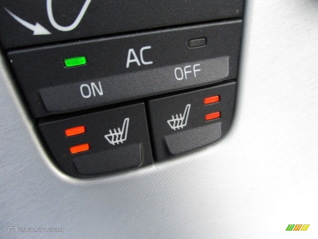 2011 C70 T5 - Black / Soverign Hide Off Black Leather/Off Black photo #2