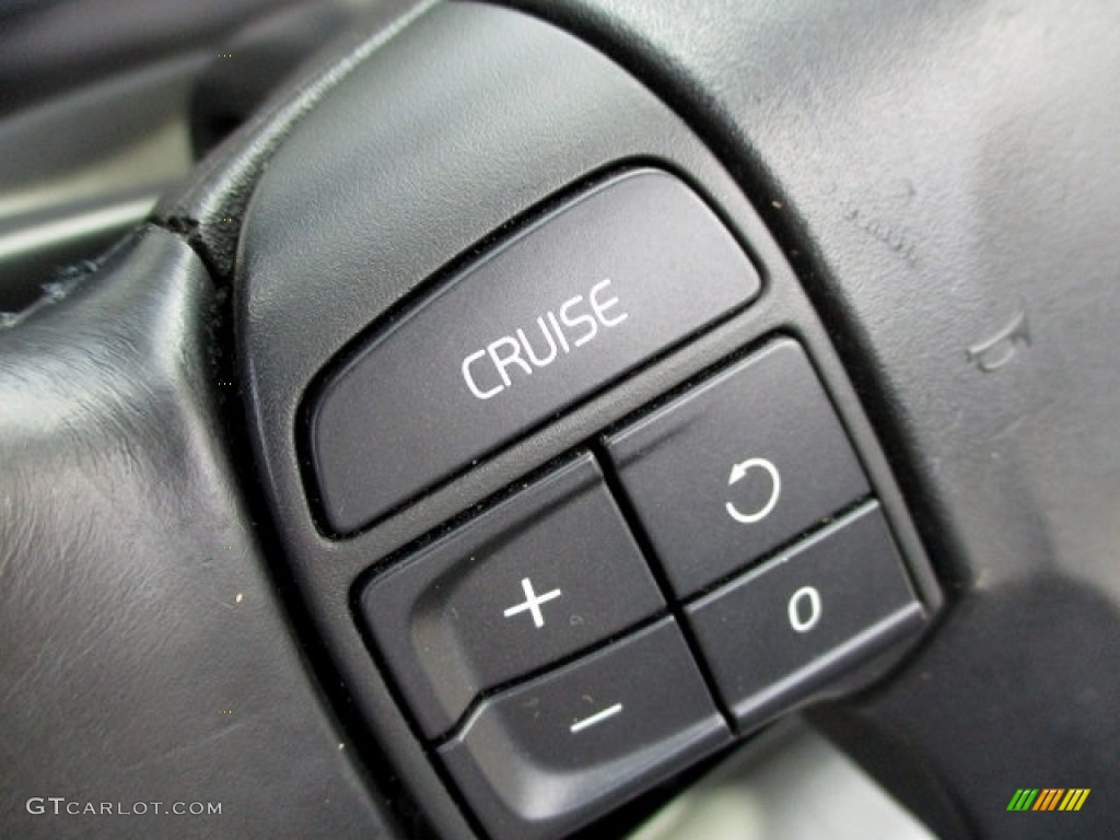 2011 C70 T5 - Black / Soverign Hide Off Black Leather/Off Black photo #26