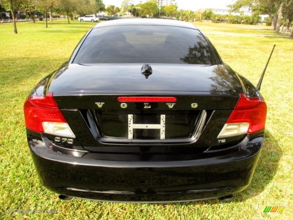 2011 C70 T5 - Black / Soverign Hide Off Black Leather/Off Black photo #33