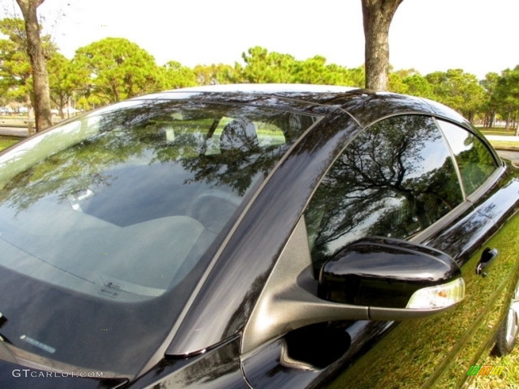 2011 C70 T5 - Black / Soverign Hide Off Black Leather/Off Black photo #53