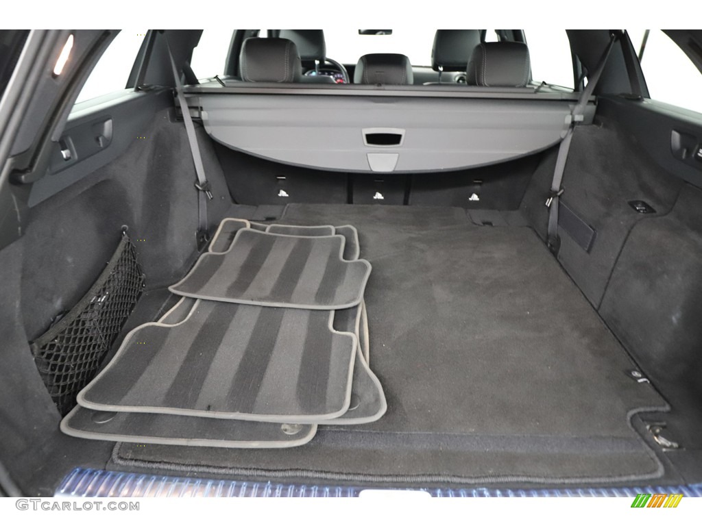 2019 Mercedes-Benz E 450 4Matic Wagon Trunk Photos